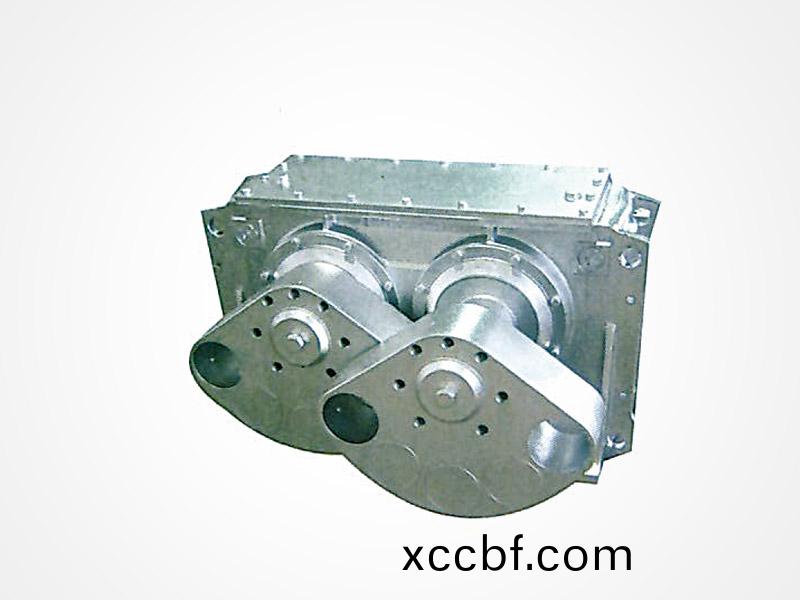 座式自衕步稀油(you)激振器